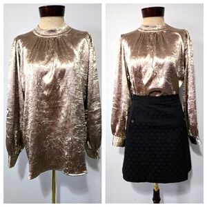 ESQUALO Shiny Metallic Gold Crinkle Blouse. Size 6